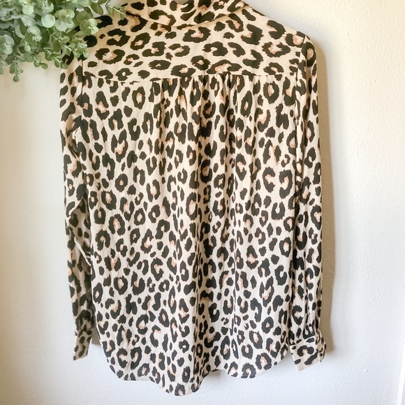 Ann Taylor Camp Shirt in Leopard XXS ❤️ - Picture 2 of 5